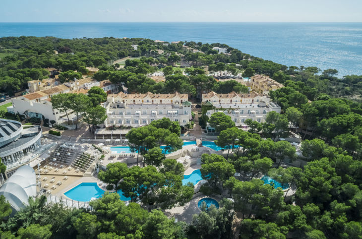 Iberostar Waves Club Cala Barca <div class="m-page-header__rating"><span class="m-page-header__rating--star"></span><span class="m-page-header__rating--star"></span><span class="m-page-header__rating--star"></span><span class="m-page-header__rating--star"></span></div>